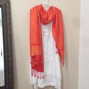 Lovely below knee white dress. Loose fit. NWT.